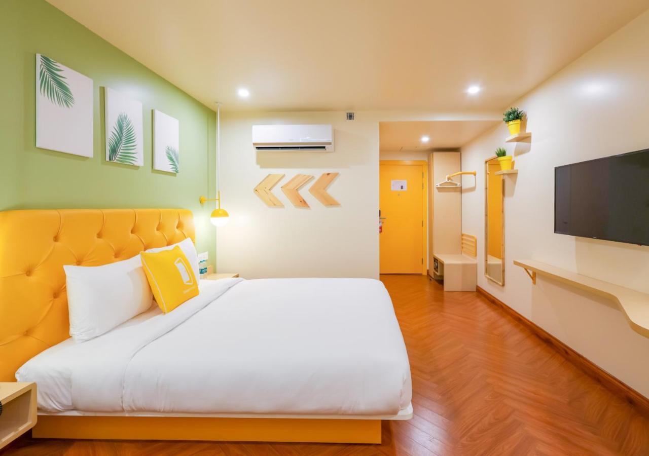 גורגאון Bloom Hotel - Golf Course Road, Sector 43 מראה חיצוני תמונה