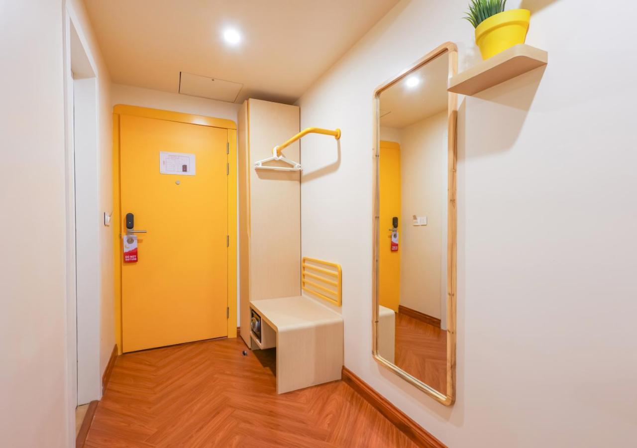 גורגאון Bloom Hotel - Golf Course Road, Sector 43 מראה חיצוני תמונה