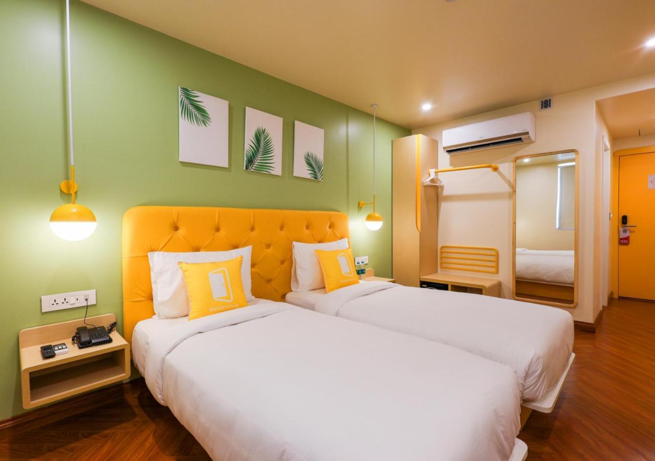 גורגאון Bloom Hotel - Golf Course Road, Sector 43 מראה חיצוני תמונה